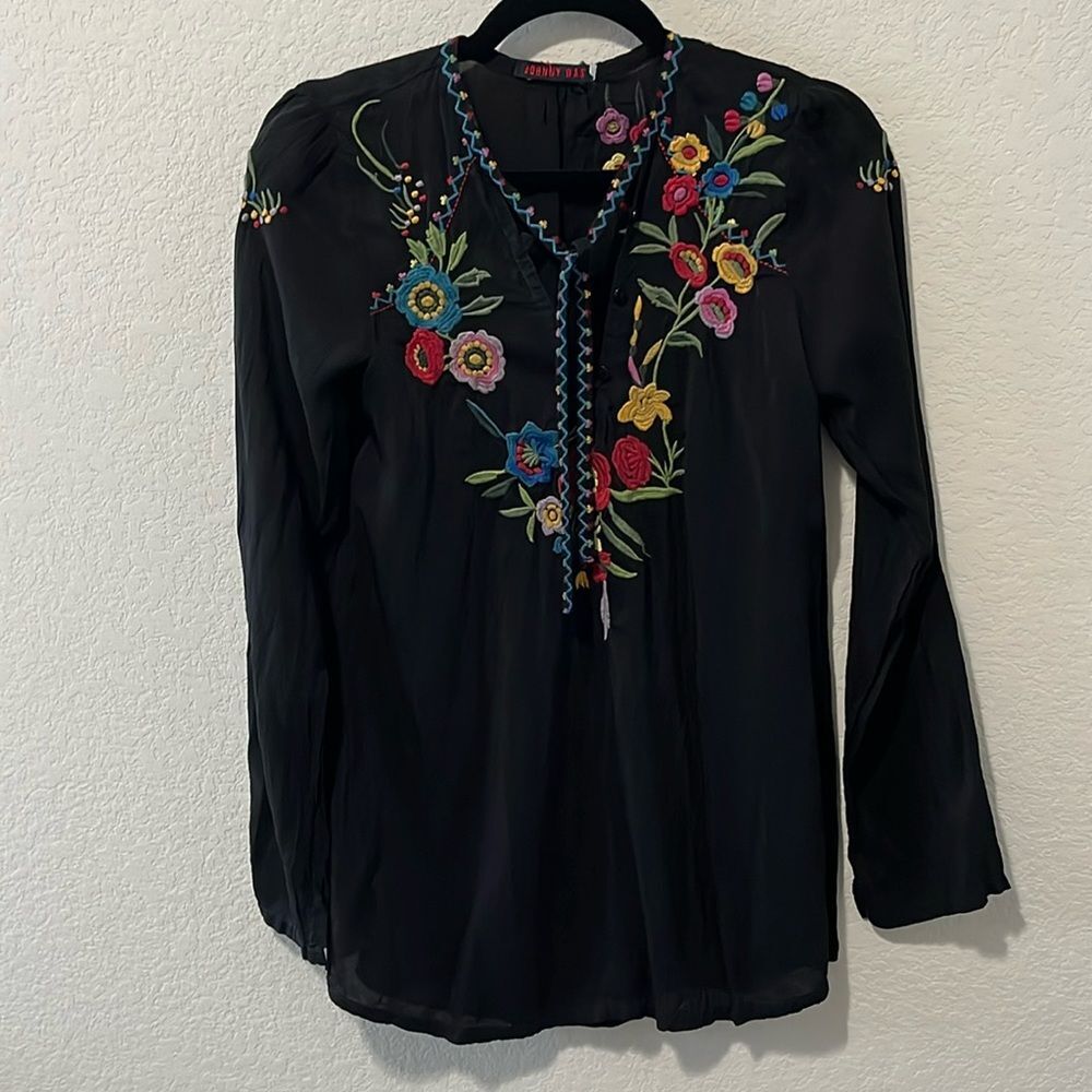 JOHNNY WAS Black Long Sleeve Multicolored Floral Embroidered Top, Size XS